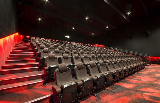 Disney+ i HBO Max niestraszne polskim kinom, bilety drożeją nieznacznie