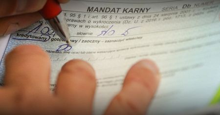 Zniżka za opłacenie mandatu na miejscu, 1500 zł za przekroczenie prędkości. Wiemy, od kiedy