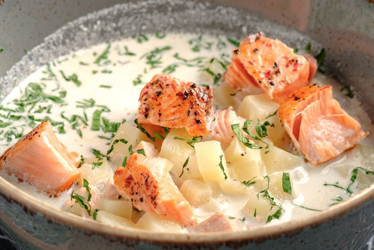 Zdrową rybę wrzucam do zupy. Fiński klasyk, który wybije z głowy zwykły rosół