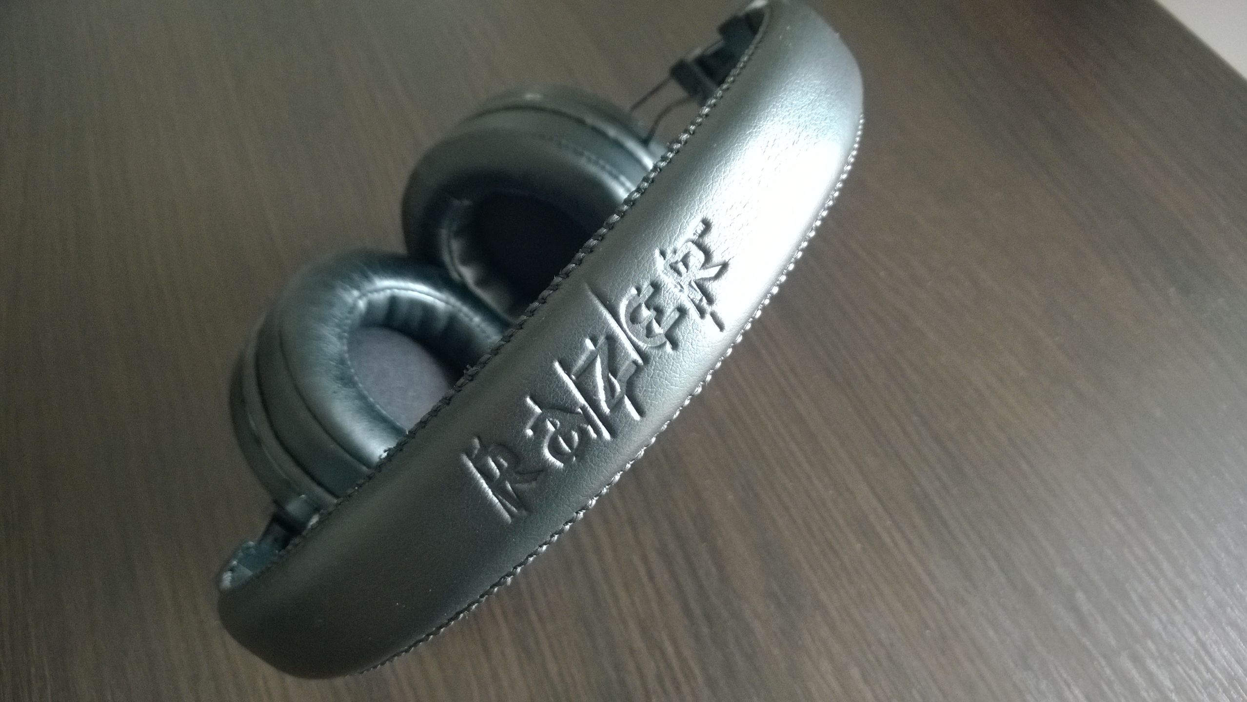 Razer Adaro Wireless – wygoda, mobilność i jakość, które uzależniają [test] 6