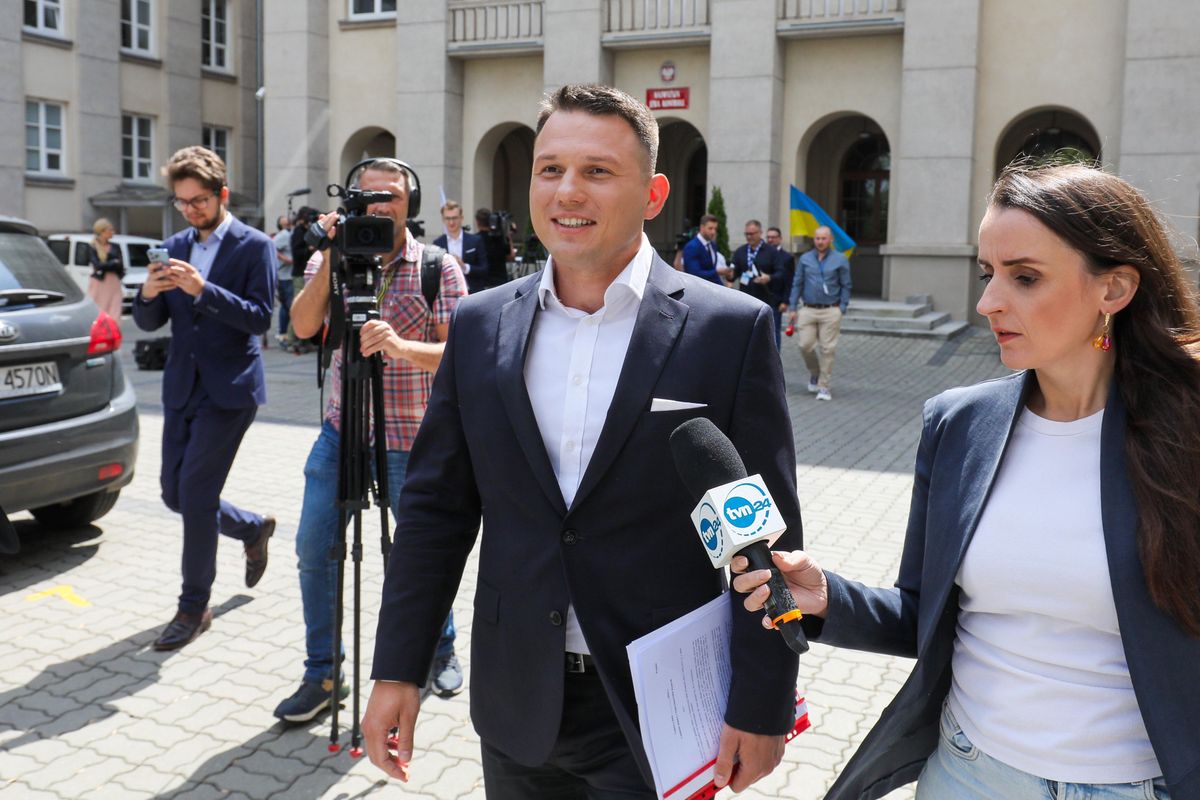 Sławomir Mentzen stwierdził, że warunkiem niezbędnym do zawiązania koalicji w parlamencie jest otrzymanie przez niego stanowiska ministra finansów