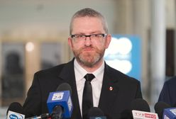 Jest decyzja Prezydium Sejmu ws. Brauna. "Najwyższa możliwa kara finansowa"