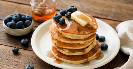 Pancakes. Jak zrobić idealne? Ten trik pomoże