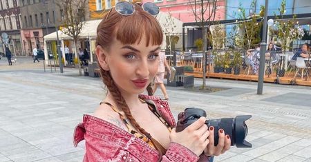 Opublikowała zdjęcia topless. "Nie dotykaj, jestem dziełem sztuki!"
