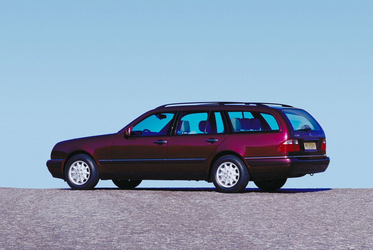 Mercedes Klasy E (W210)