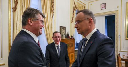 "Ręce opadają". Ofiara Kamińskiego i Wąsika komentuje ich ułaskawienie