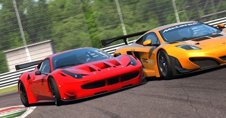 Konsolowe Assetto Corsa dopiero w sierpniu