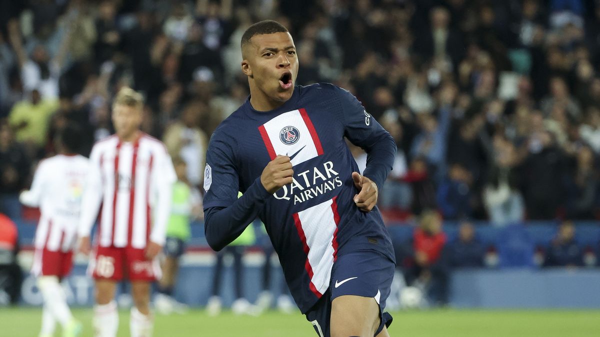 PARIS, FRANCE - MAY 13: Kylian Mbappe of PSG celebrates his second goal during the Ligue 1 match between Paris Saint-Germain (PSG) and AC Ajaccio (ACA) at Parc des Princes on May 13, 2023 in Paris, France. (Photo by Jean Catuffe/Getty Images)