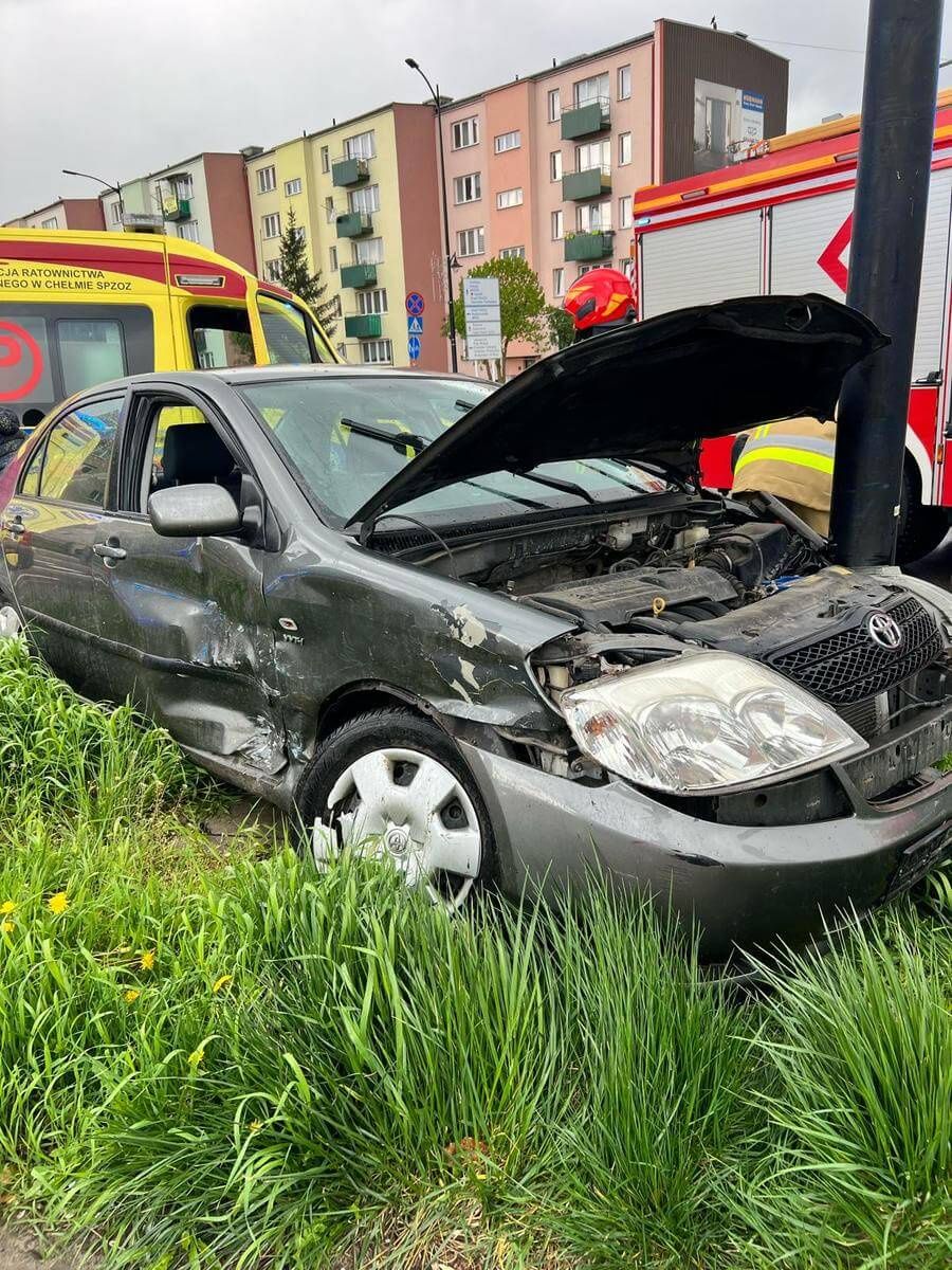 Kierująca Toyotą zignorowała pierwszeństwo przejazdu