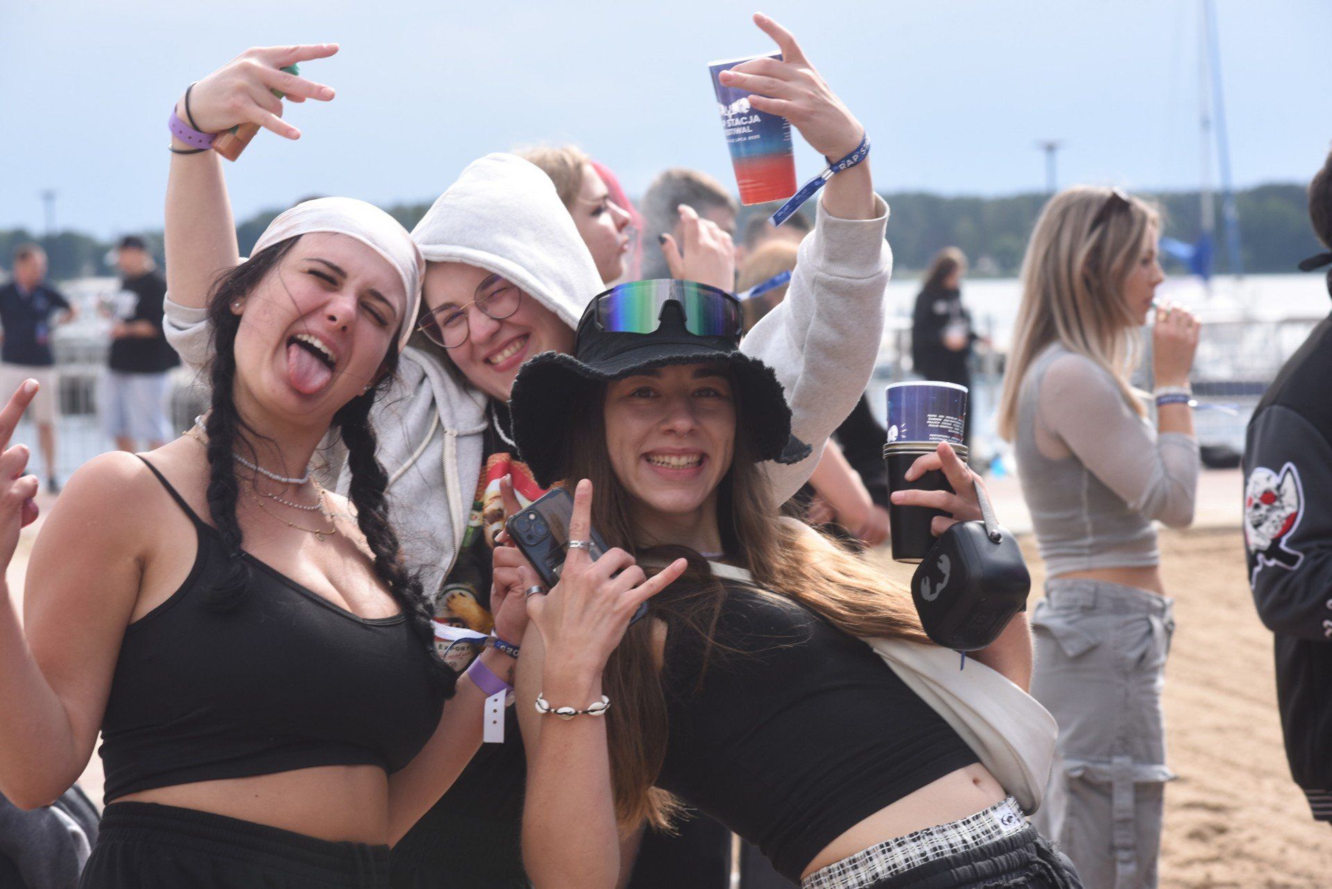 Tak bawią się ludzie na Rap Stacja Festiwal 2025 - ZOBACZ ZDJĘCIA (10 lipca)