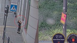 Różowe ulotki na ulicach Łodzi. Strażnicy namierzyli kobietę