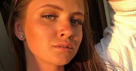 Pola Lis pokazuje zdjęcia z dzieciństwa: "Już wiem, skąd pomysł na aparat na zęby"