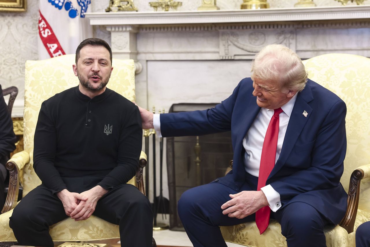 Volodymyr Zelensky and Donald Trump