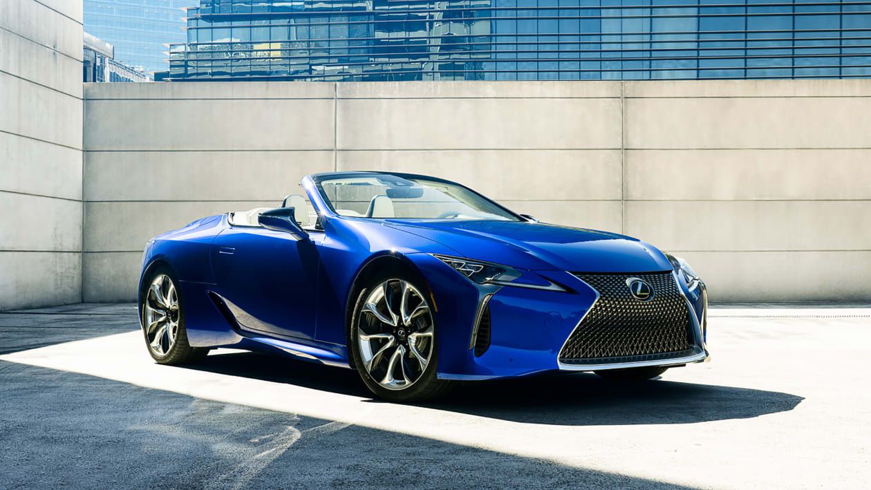 Lexus LC 500 Cabrio Regatta Edition będzie dobrze wyglądać pod mariną