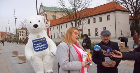 Lublin kontra Zakopane. Fotka z misiem "za free"