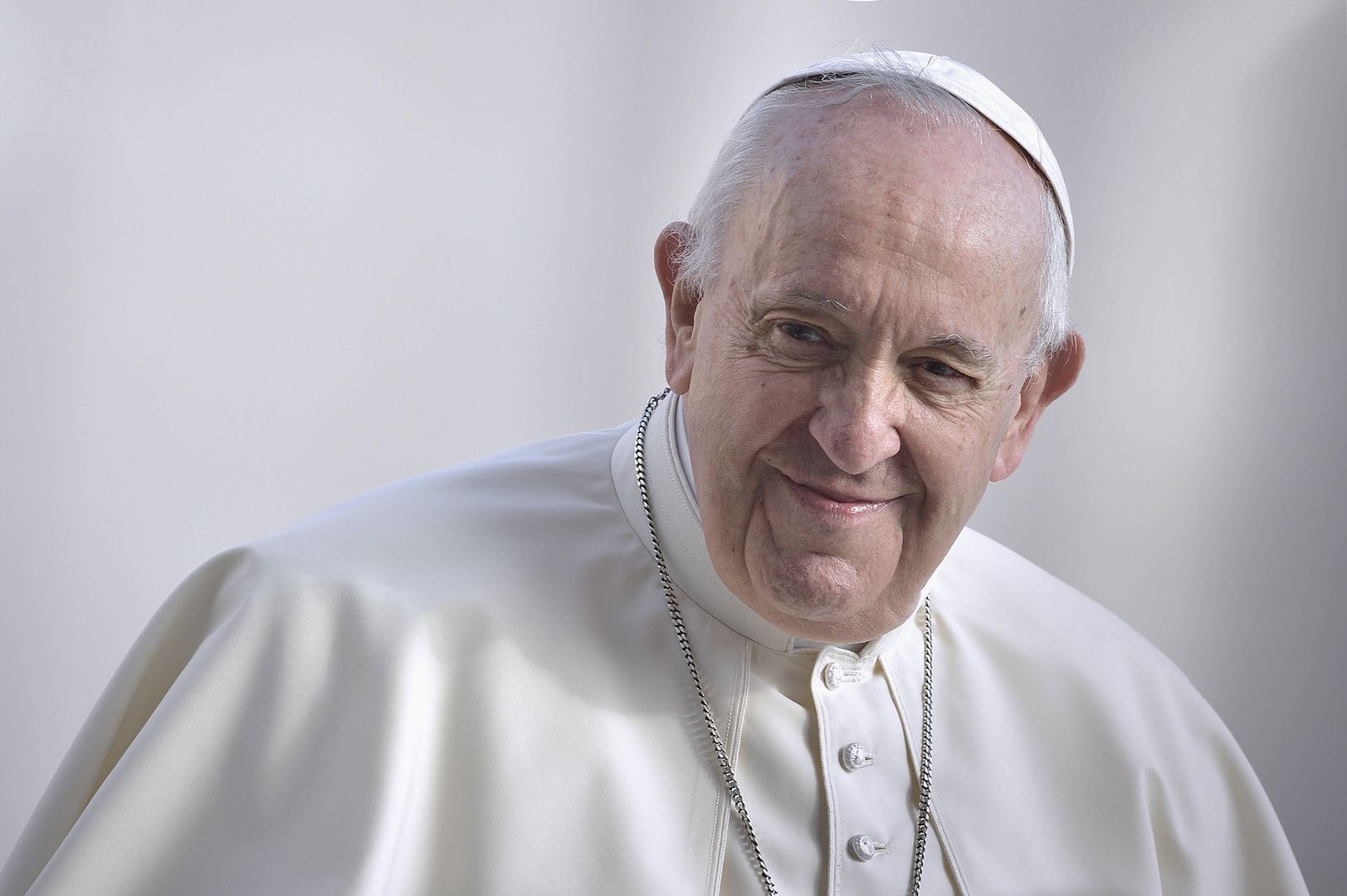 Papież Franciszek zaskoczył studentów: "Przepraszam, nie powinienem tego mówić"
