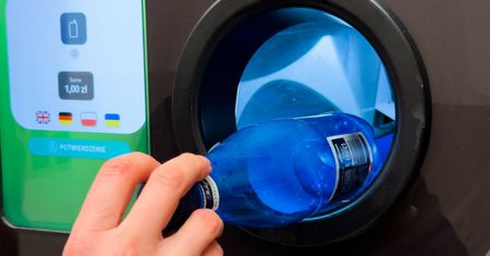 Tak wyłudzają pieniądze z systemu kaucyjnego. "To przestępstwo"