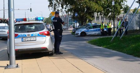 Pełno policji w centrum Lublina. Co się dzieje? [ZDJĘCIA]