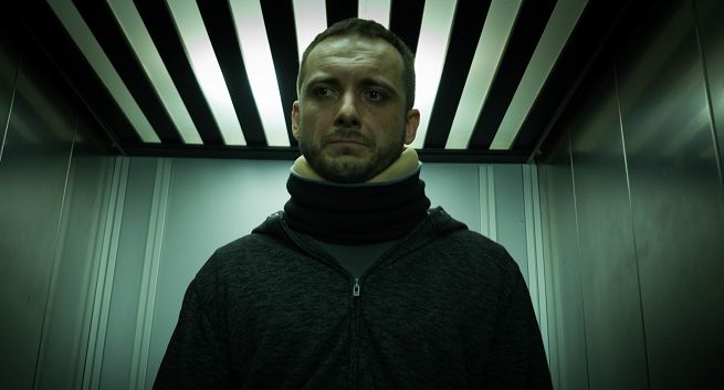 Piotr Dzięcioł: magiczny realizm odróżnia „Kruka. Szepty słychać po zmroku” od polskich seriali premium ostatnich lat (wywiad)