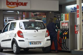 Francja wyklucza obniżenie podatków na paliwa. "Nie ma już środków"