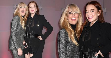 Lindsay Lohan imprezuje z podekscytowaną mamą w Nowym Jorku