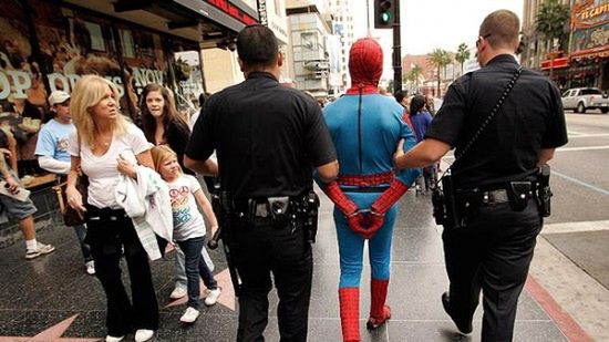 Człowiek Pająk znów rozciągnie wirtualną sieć! 1