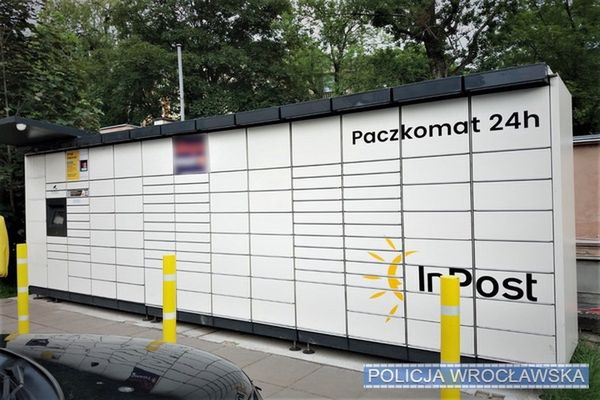 Paczkomaty bez pozwolenia na budowę. Interwencja Rzecznika MŚP