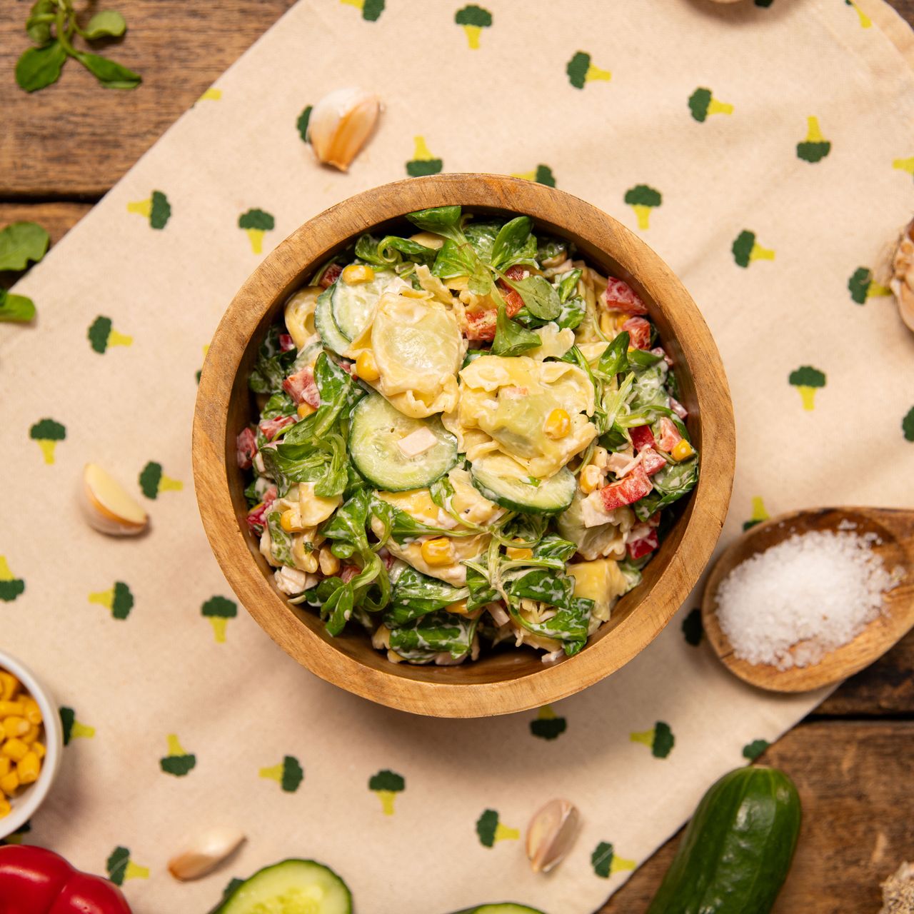 Tortellini salad