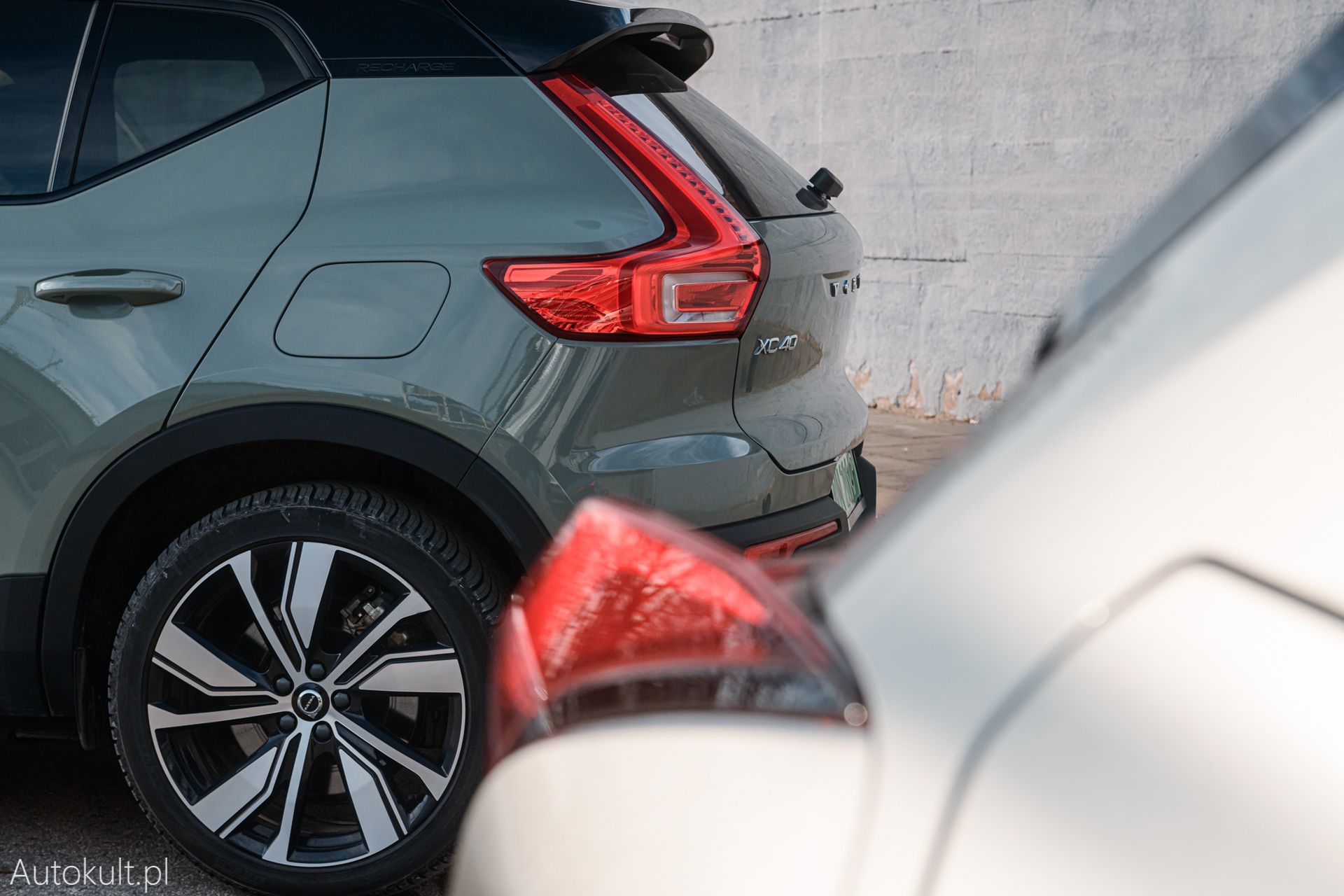 Volvo XC40 Lexus UX elektryczne