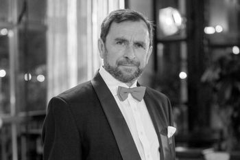 "Sanatorium miłości". Piotr Hubert Langfort nie żyje. Walczył z ciężką chorobą