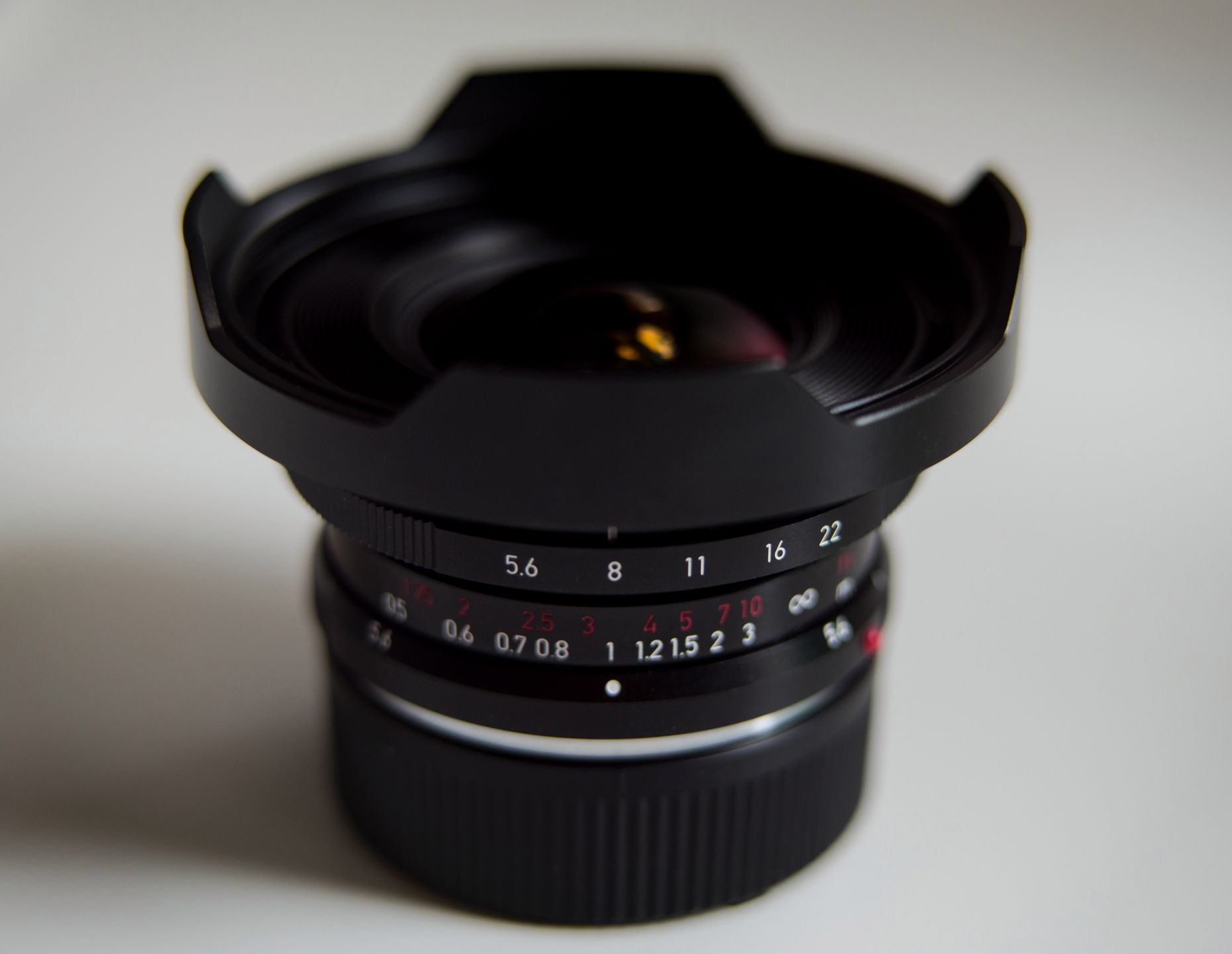 Voigtländer Ultra Wide Heliar Aspherical II 12 mm f/5.6 - Ultra szeroka maszyna do kreowania równoległej rzeczywistości 10