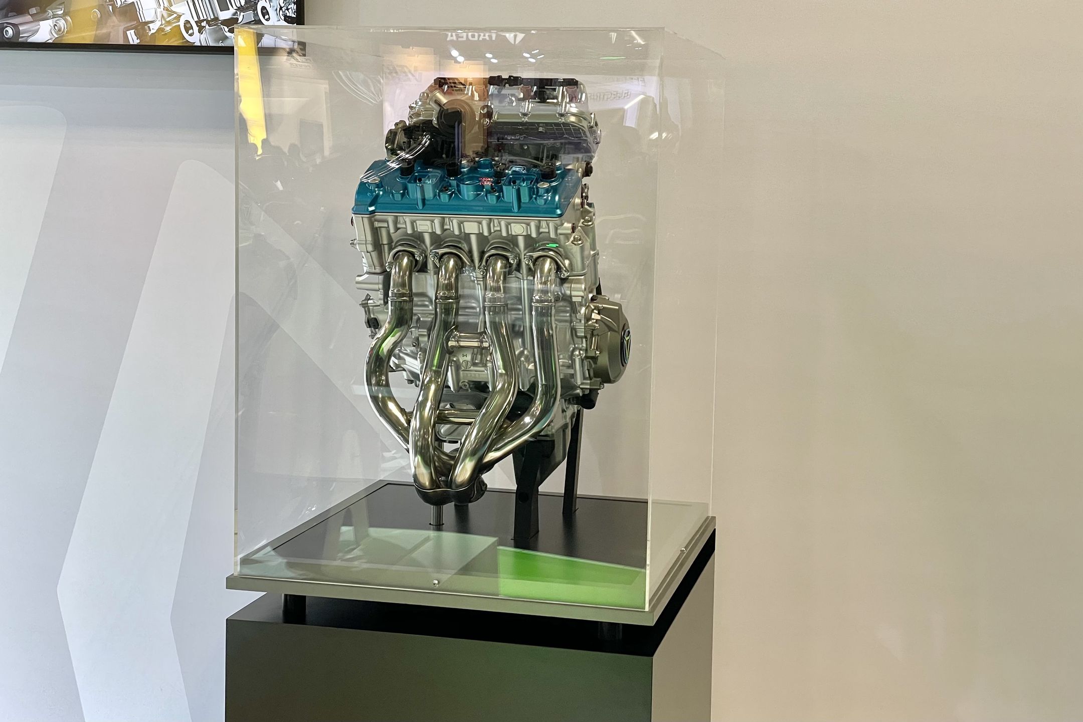 Kawasaki na targach EICMA