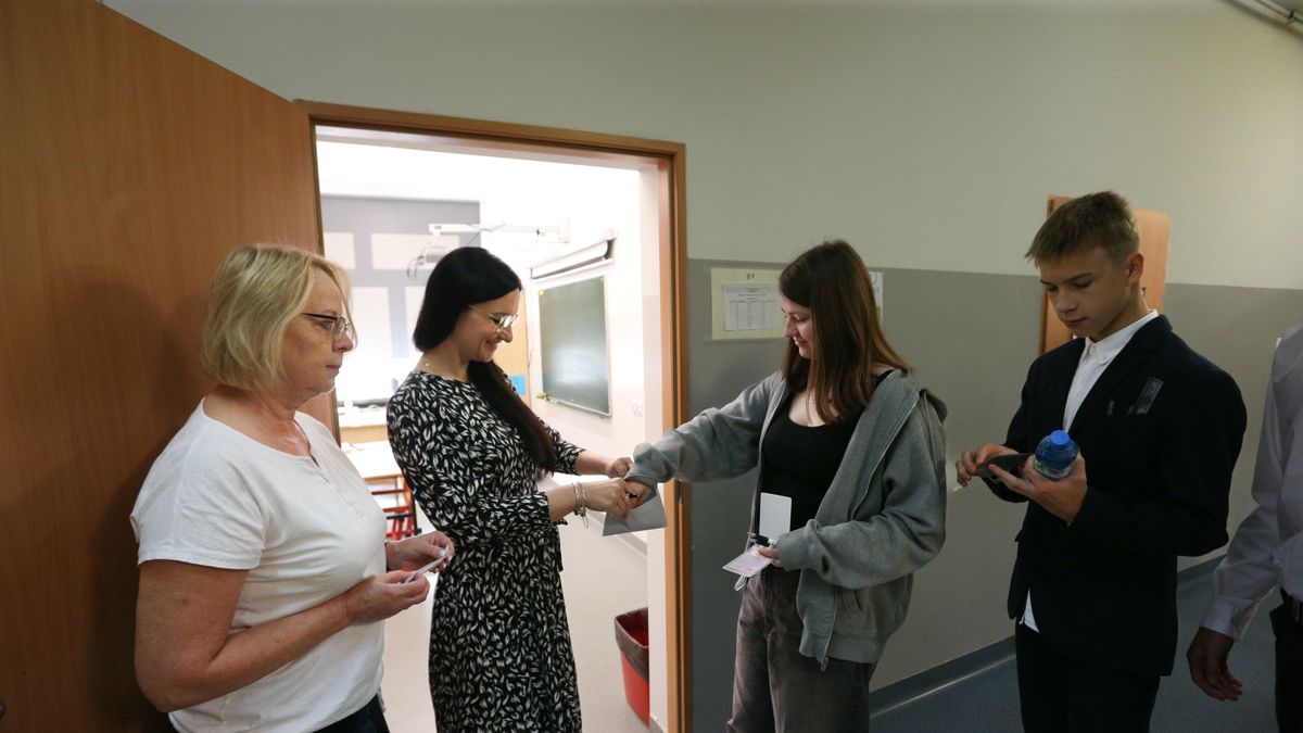 W jakim terminie odbywa się egzamin ósmoklasisty 2025?