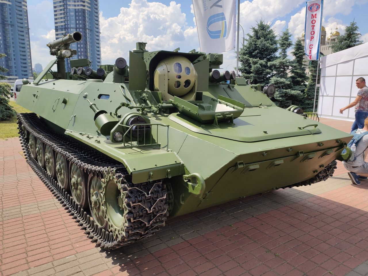 Broń przeciwpancerna Ukrainy. Wielowarstwowy "jeż" może zatrzymać rosyjskie czołgi
