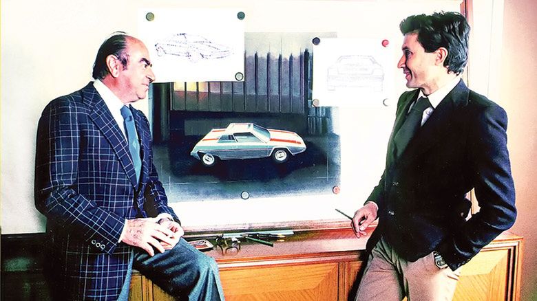 Marcello Gandini (z prawej) najczęściej pracował ze sportowymi maszynami