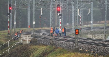 Zarzuty ws. sabotażu na kolei. Jest decyzja sądu