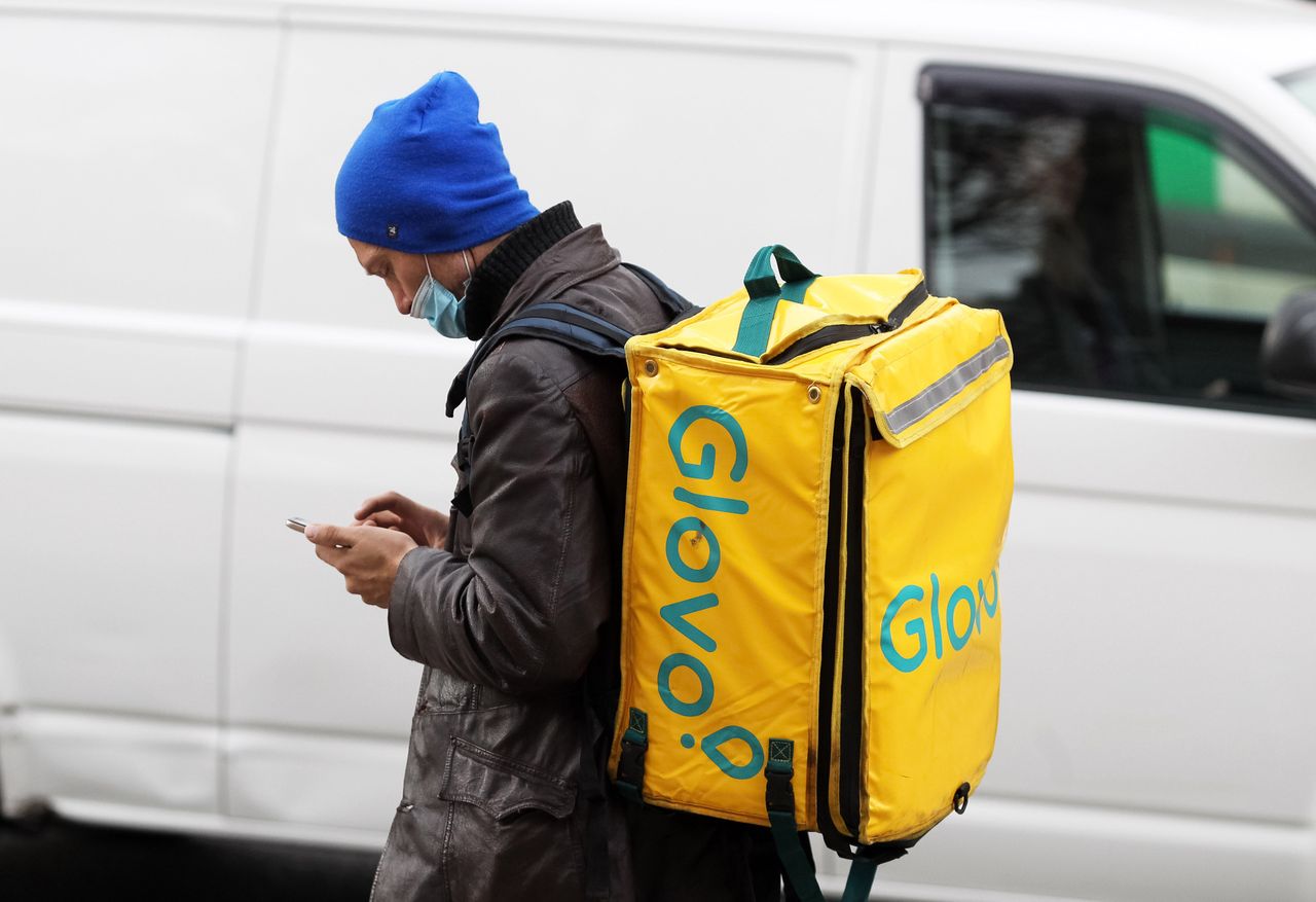 Kurier Glovo w Kijowie nieco ponad rok przed rozpoczęciem inwazji przez Rosję 