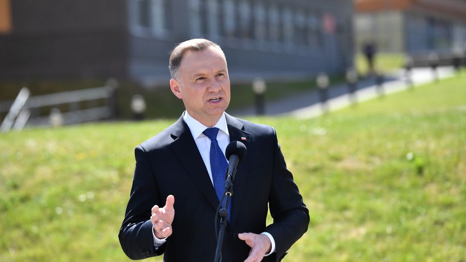 Koszalin, 29.05.2023. Prezydent Rzeczypospolitej Polskiej Andrzej Duda na wmurowaniu Kamienia Węgielnego pod Centrum Wiedzy Cognitarium Politechniki Koszalińskiej, 29 bm. w Koszalinie. (aldg) PAP/Marcin Bielecki