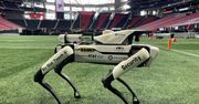 Robo-pies monitoruje stadion. Przyszłość jest tu i teraz