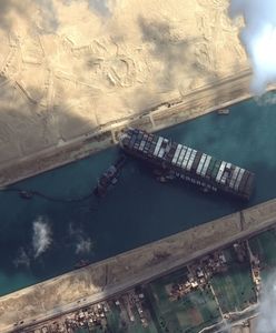 Kanał Sueski zablokowany. Będzie kolejna próba udrożnienia?