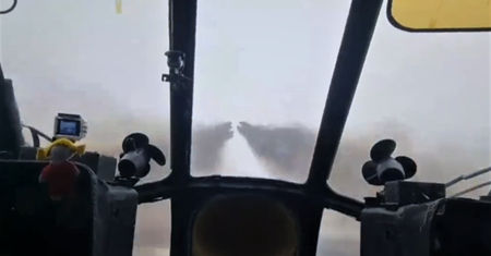 Brawurowy atak pilotów Mi-24. Uderzyli w Rosjan rakietami S-8