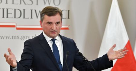 Czy nowa KRS może wybierać sędziów? Opinia dopiero w grudniu