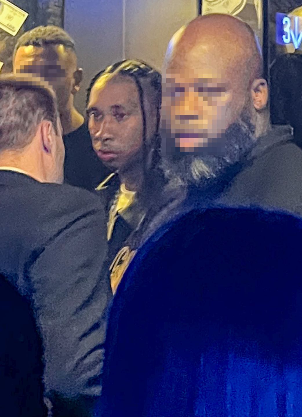 Lila Janowska imprezuje z Tygą