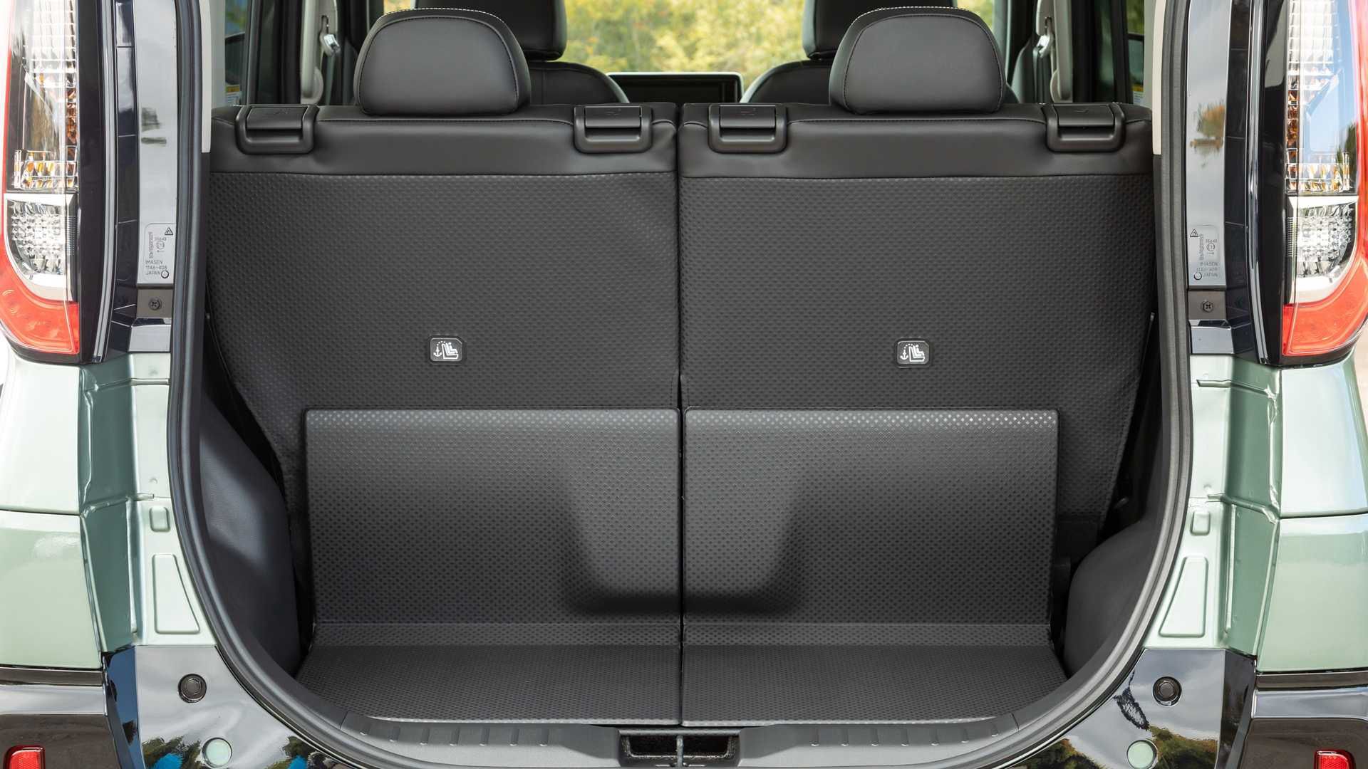Mitsubishi Delica Mini