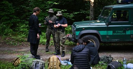 Szybki proces i wyroki. Skazano "kurierów" migrantów