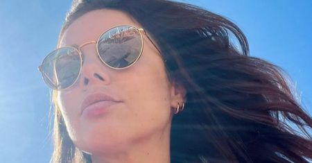 Karolina Gorczyca cieszy się "słodkim życiem". Nie ma na sobie wiele