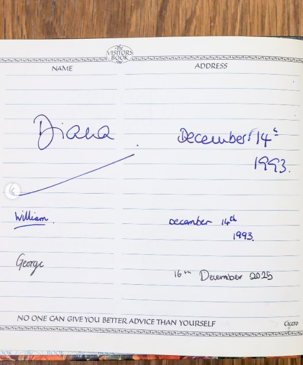 Książę William pokazuje wpisy z księgi gości