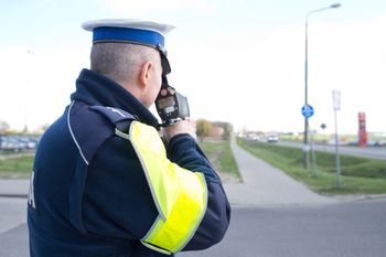 Świerchowa: Ten kierowca przekroczył prędkość dwukrotnie. W ciągu... trzech dni