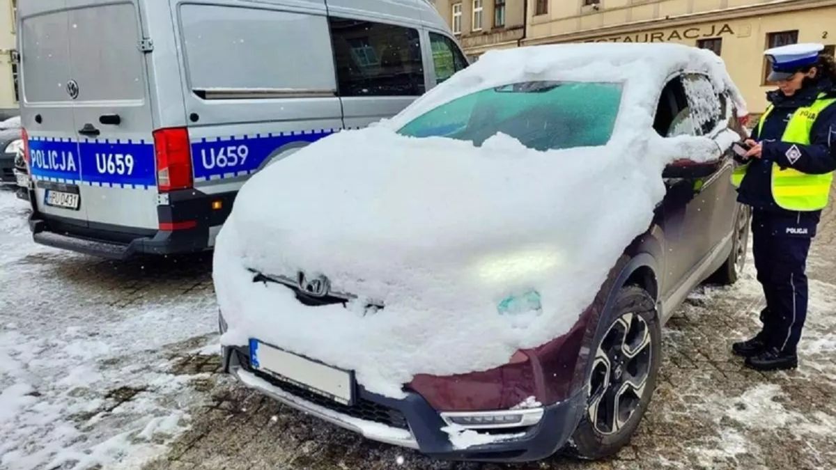 Pada śnieg? Przygotuj odpowiednio auto
