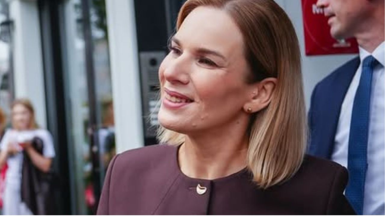 Marta Nawrocka spotkała się z rodaczkami w USA. Były selfies, uściski dłoni i patriotyczne prezenty